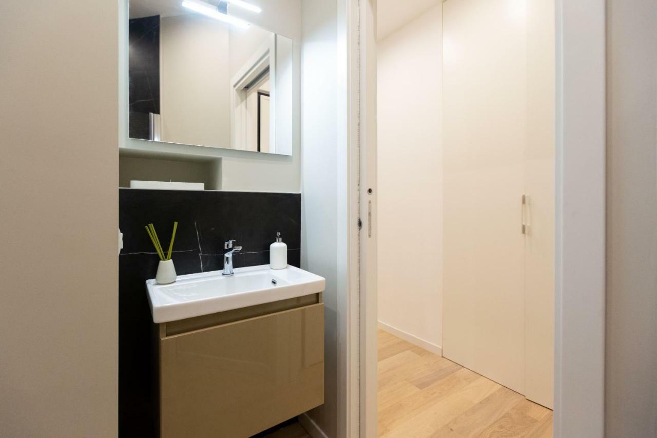 Apartment Bocconi 1 มิลาน ภายนอก รูปภาพ